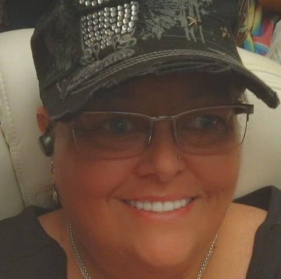 Meet your Posher, Triss - Picture 1 of 1